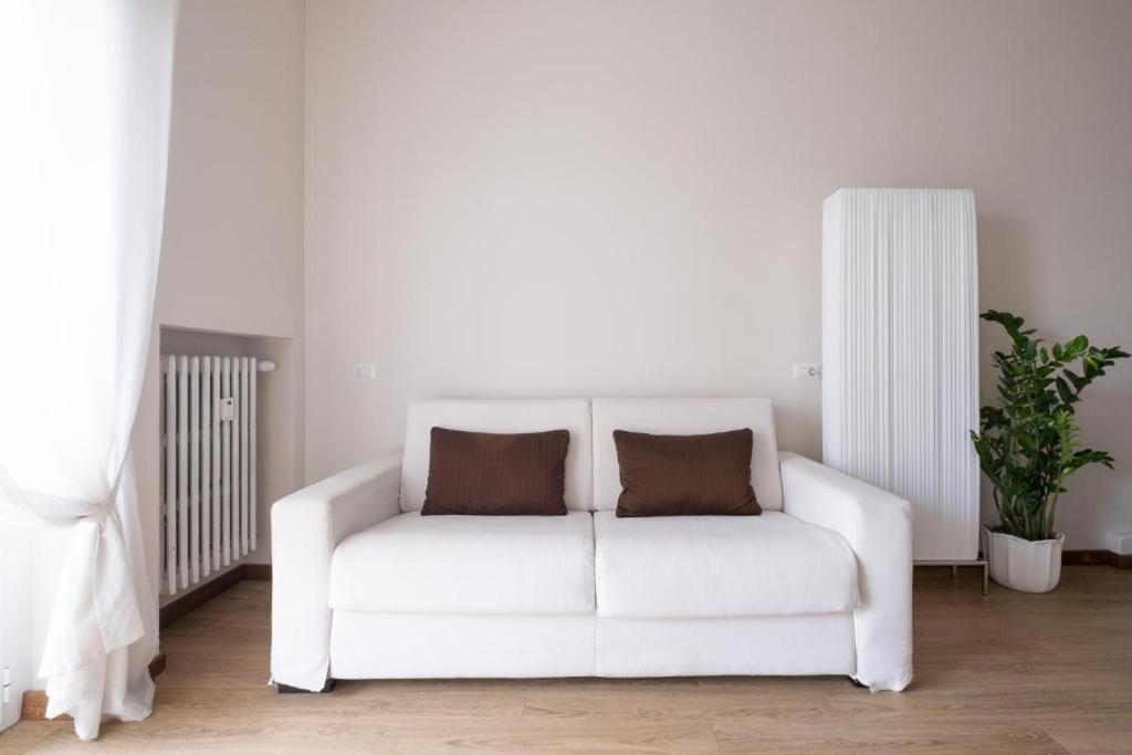 Cute And Cozy Apartment Train Station Bergamo Esterno foto
